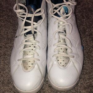 Jordan Men's White and Light Blue Athletic Shoes